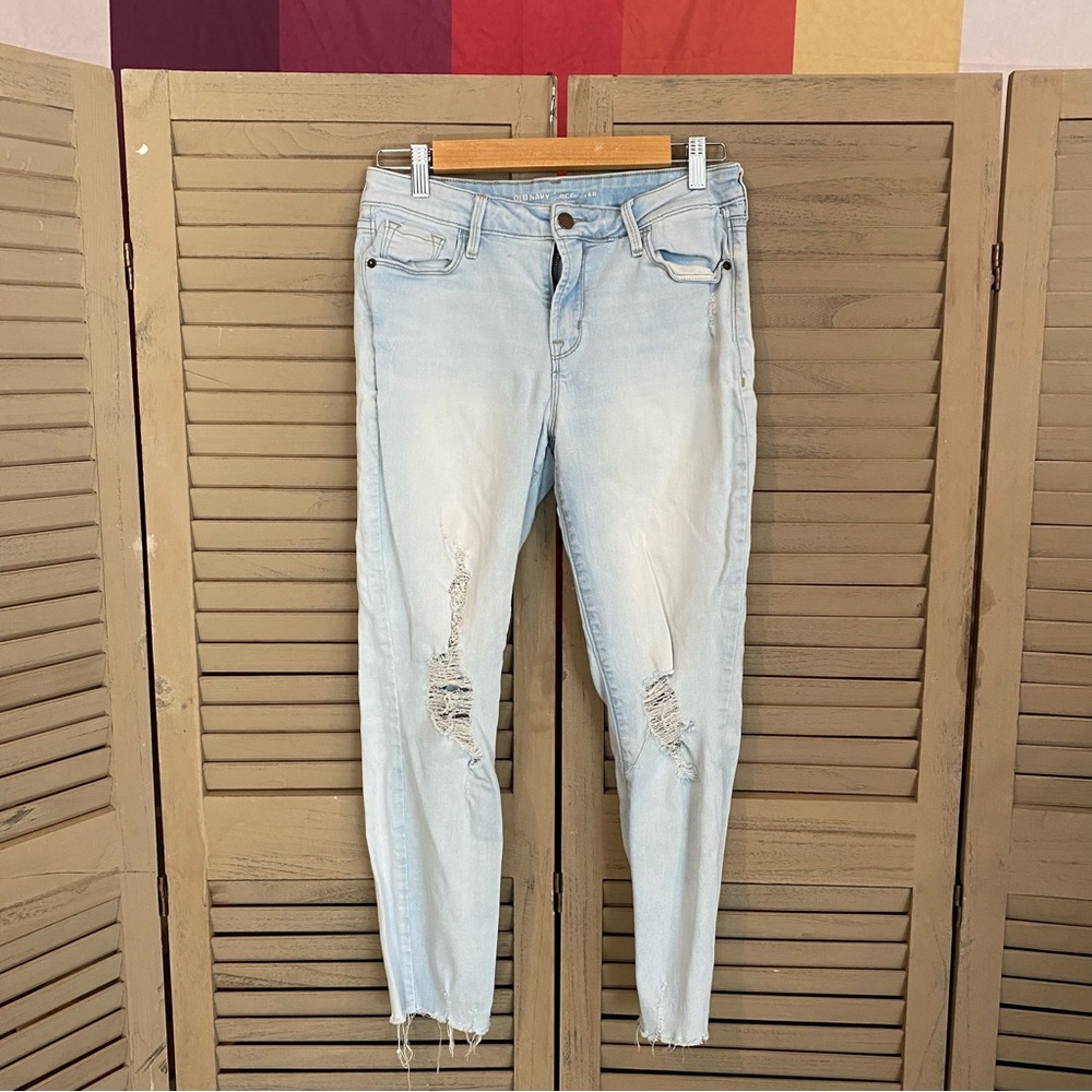 Old Navy Women’s Size 10 Rockstar Mid-Rise/Tall Sunbleached Blue Jeans